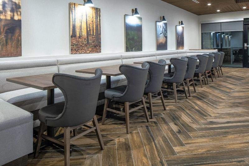 Отель Fairfield By Marriott Inn & Suites Corinth South Denton Area