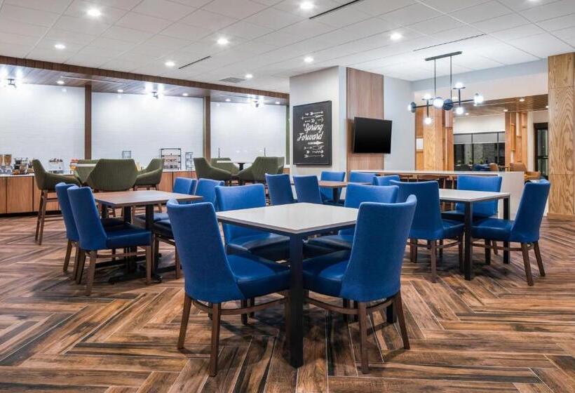 Отель Fairfield By Marriott Inn & Suites Corinth South Denton Area