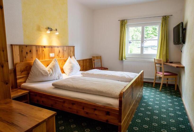 ホテル Gasthof Dreiländereck