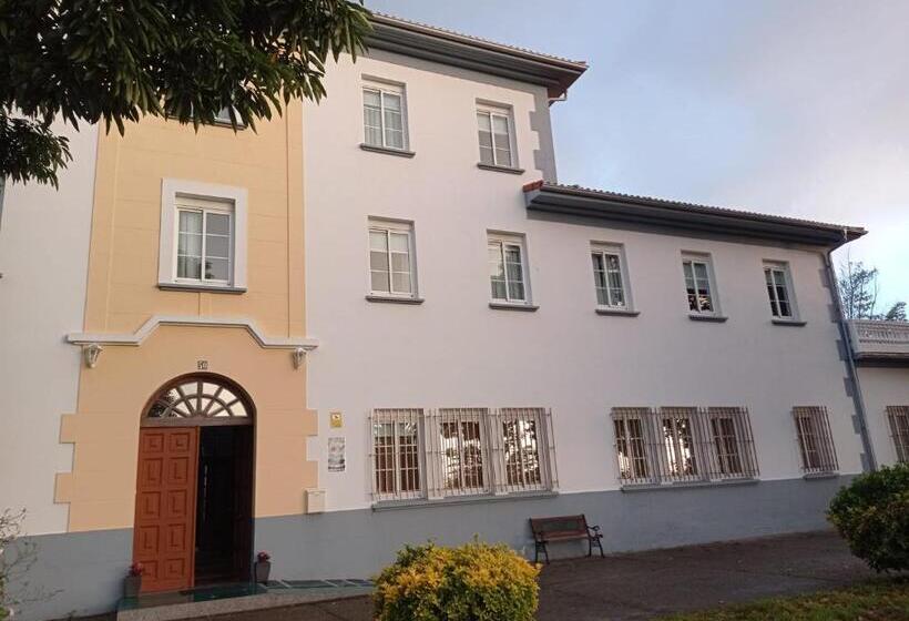 호텔 Hostal San Cristobal Pontedeume