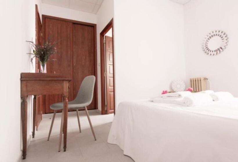 호텔 Hostal San Cristobal Pontedeume