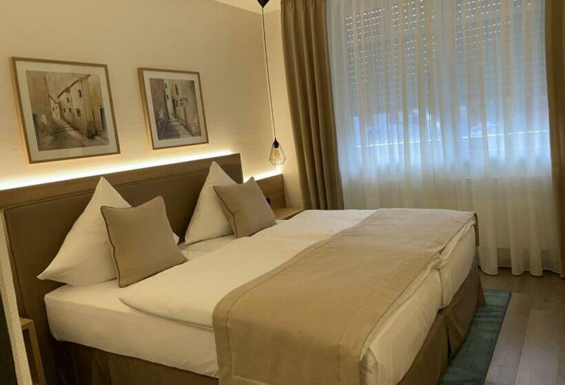 هتل Landhaus Bruckmann