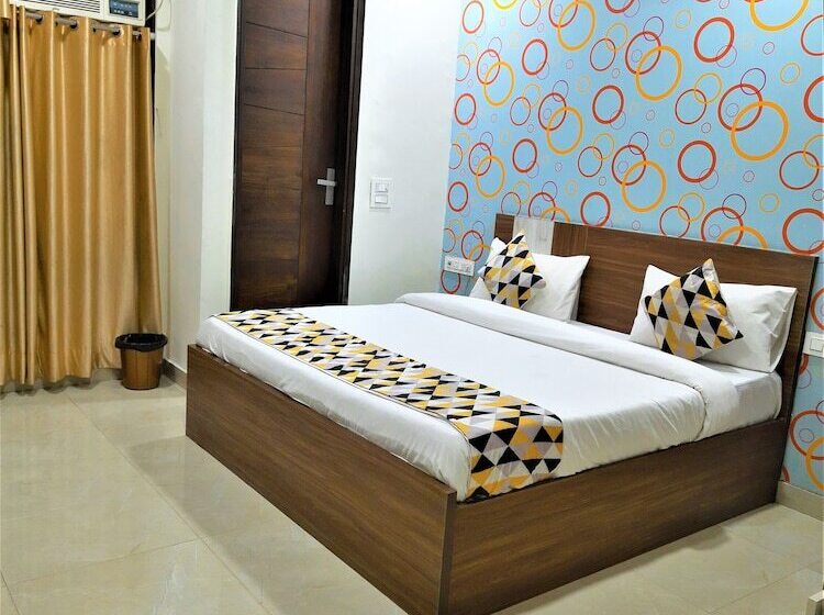 Отель Le Heritage , Nizamudin Railway Station