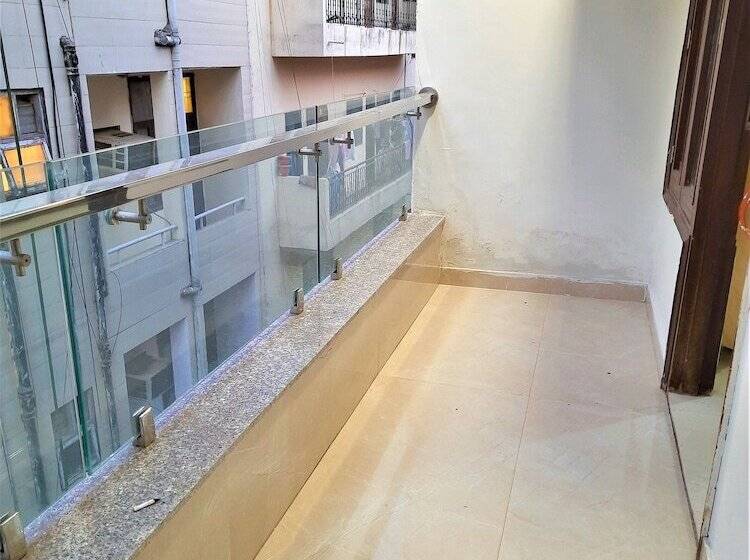 Отель Le Heritage , Nizamudin Railway Station