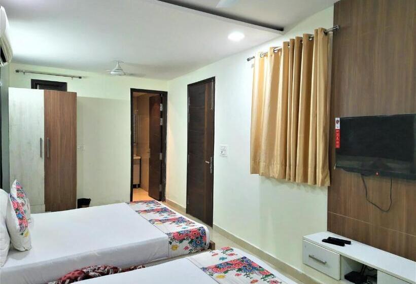 Отель Le Heritage , Nizamudin Railway Station