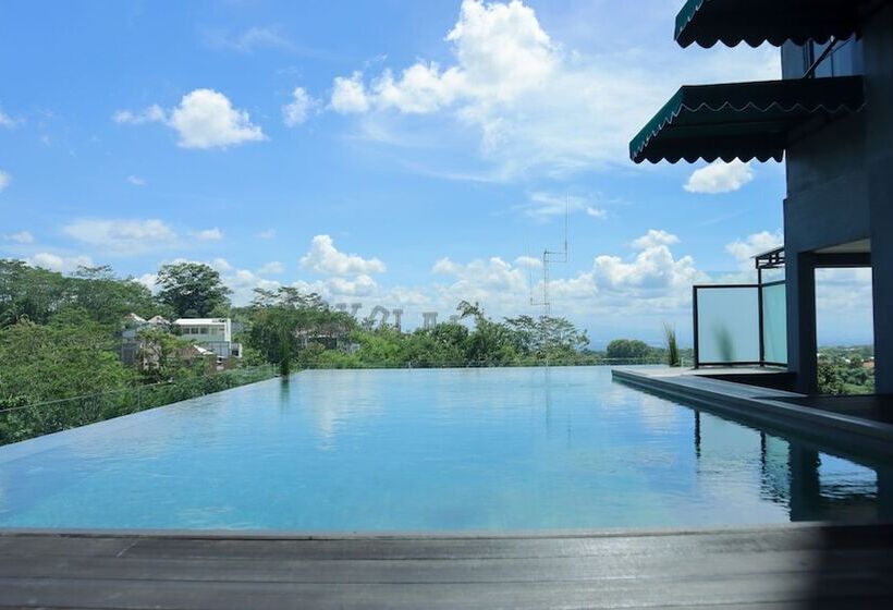 فندق Maxones Loji Kridanggo @boyolali