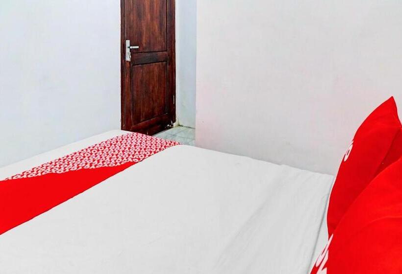 酒店 Oyo 90793 Btc Guest House Syariah