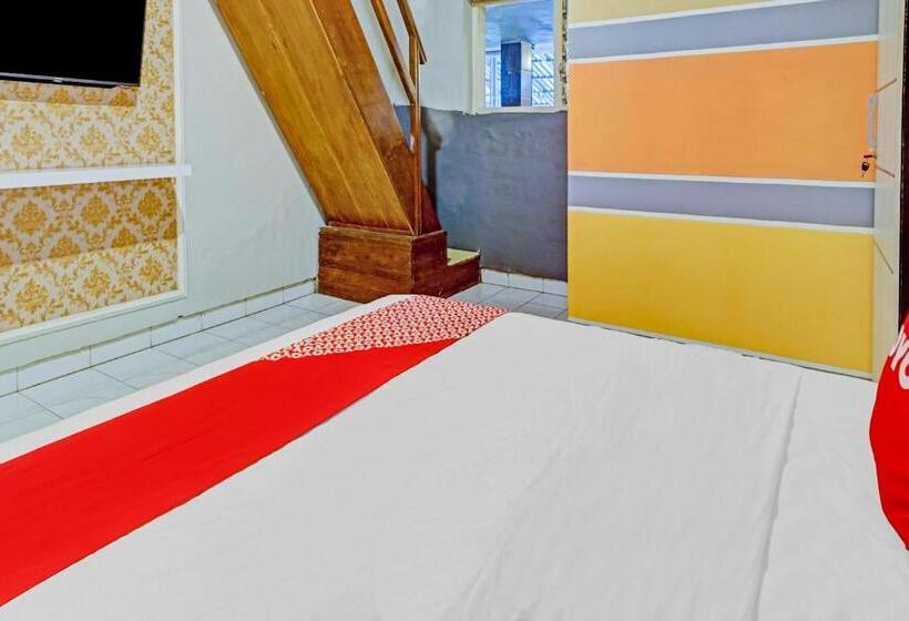 酒店 Oyo 90793 Btc Guest House Syariah