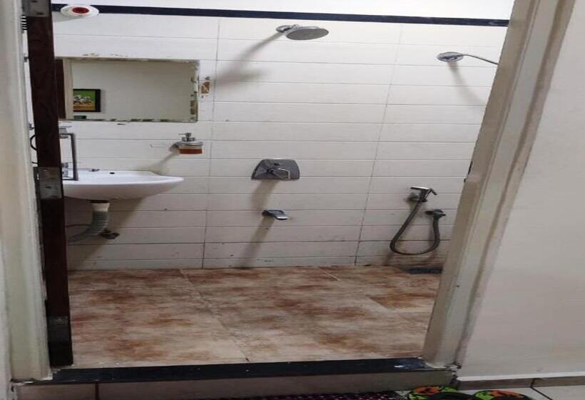 فندق Royal Residency