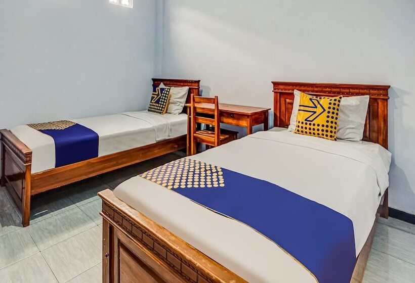 فندق Spot On 90797 Sukun Syariah Homestay