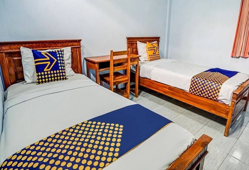 فندق Spot On 90797 Sukun Syariah Homestay