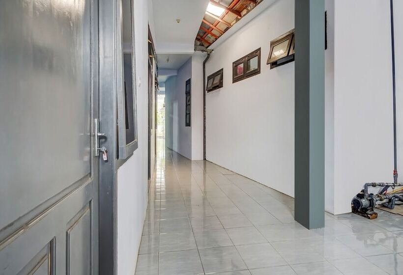 فندق Spot On 90797 Sukun Syariah Homestay