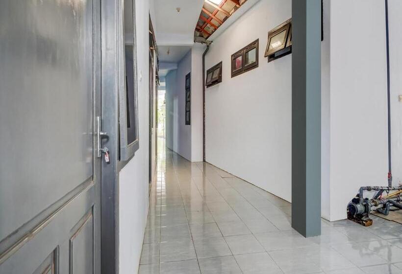 فندق Spot On 90797 Sukun Syariah Homestay