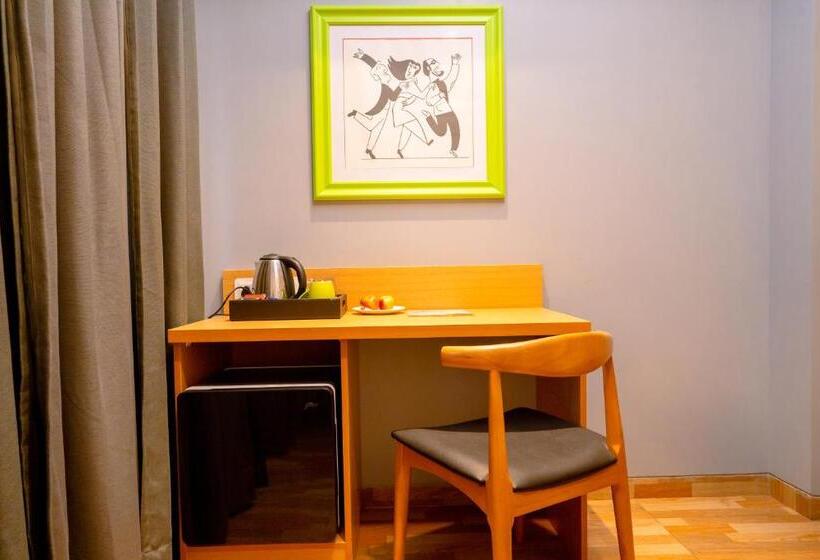 בית מלון כפרי Tgi Ameya Grand