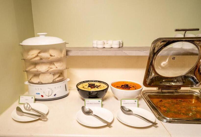 בית מלון כפרי Tgi Ameya Grand