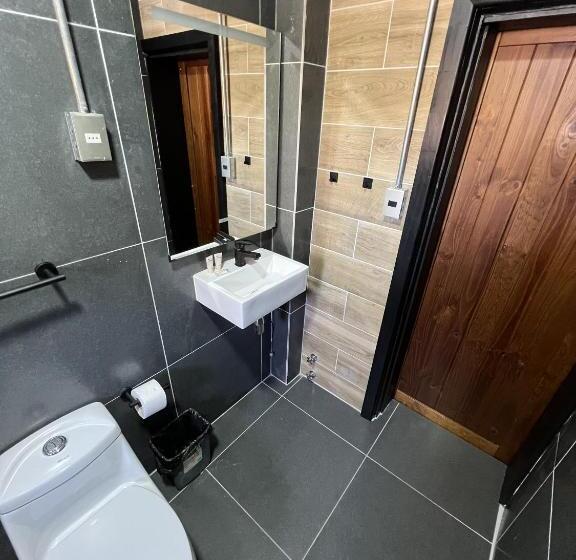 酒店 Voy Hostales   4 Norte