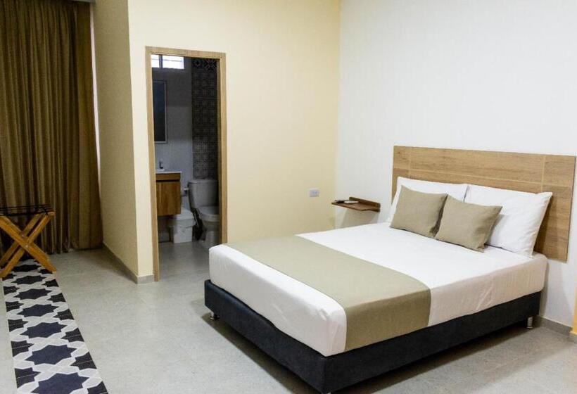 هتل Zamay Centro Historico