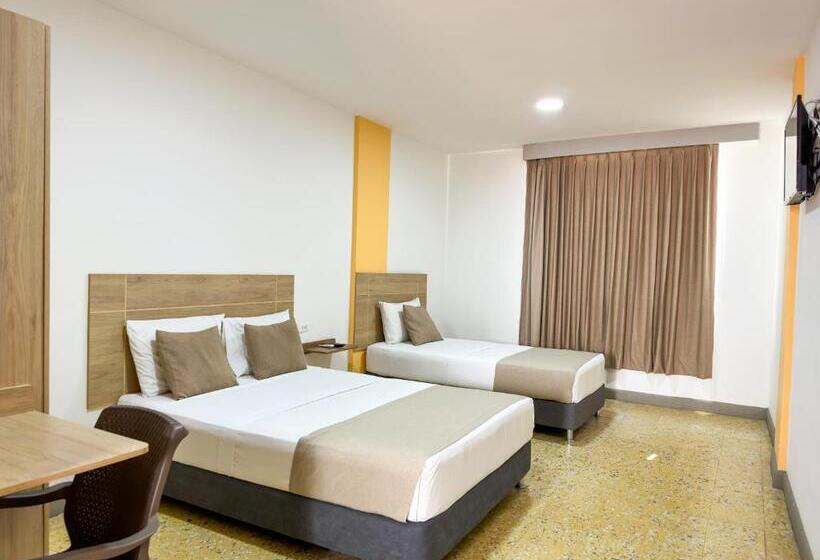 هتل Zamay Centro Historico