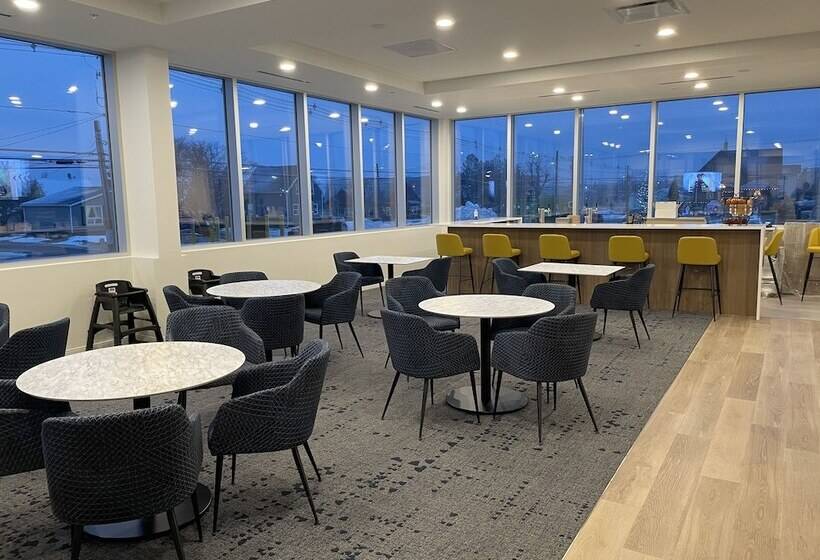 Microtel Inn & Suites By Wyndham Summerside