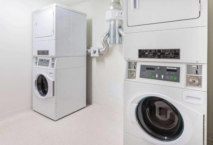 Microtel Inn & Suites By Wyndham Summerside