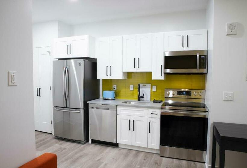 Peachtree Suites Jersey City