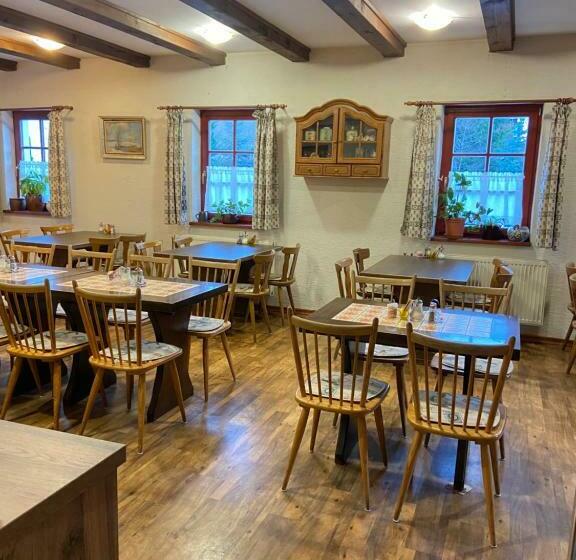 膳宿费 Chata Myšák