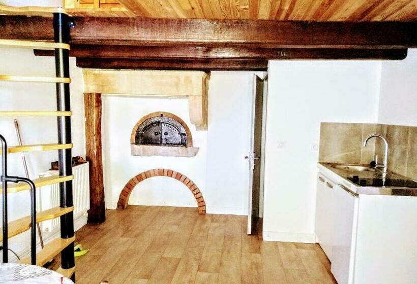 بنسيون Chez Jul