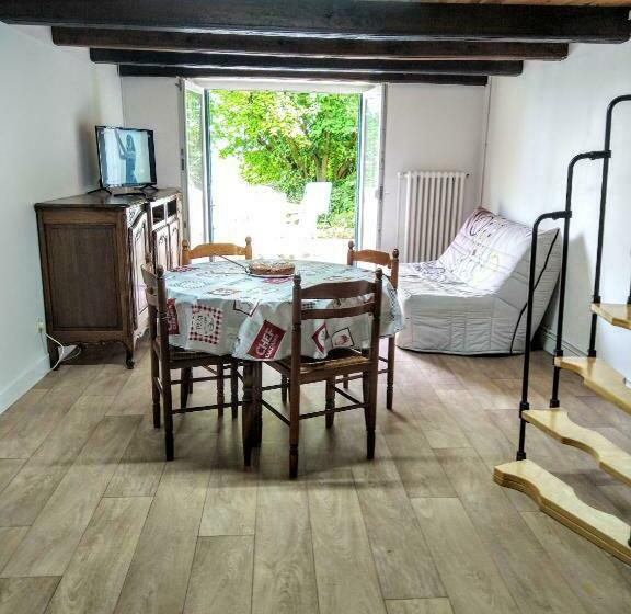 بنسيون Chez Jul