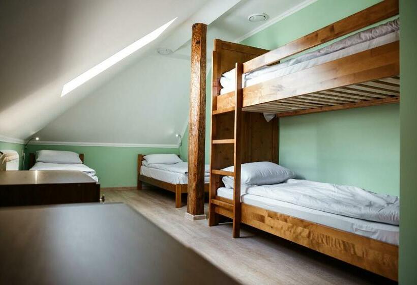 پانسیون Sweet Home Hostel