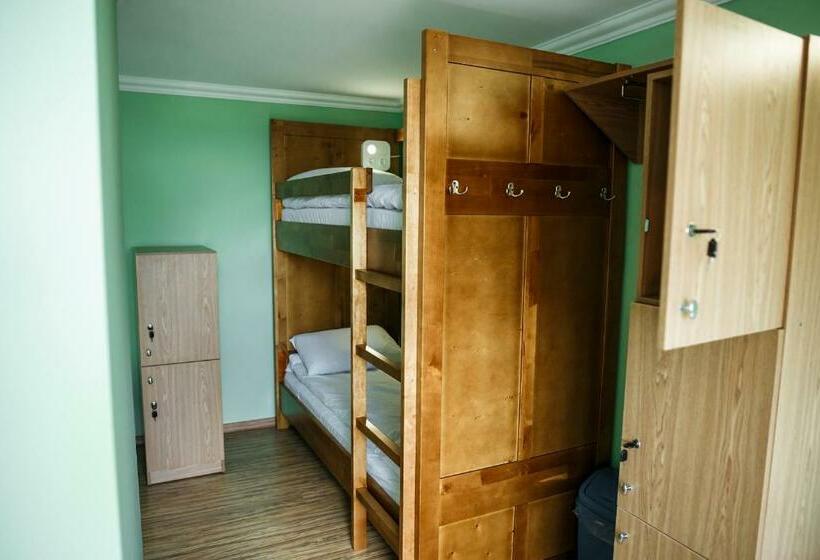 پانسیون Sweet Home Hostel