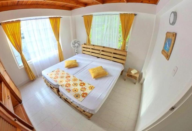 بنسيون Queen Elizabeth Natural Luxury