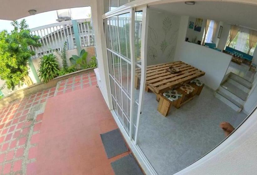 بنسيون Queen Elizabeth Natural Luxury