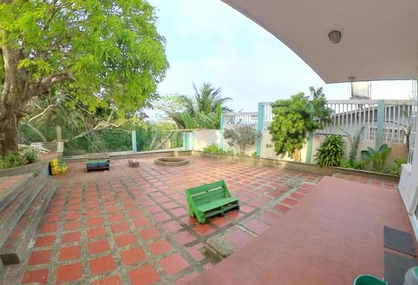 بنسيون Queen Elizabeth Natural Luxury