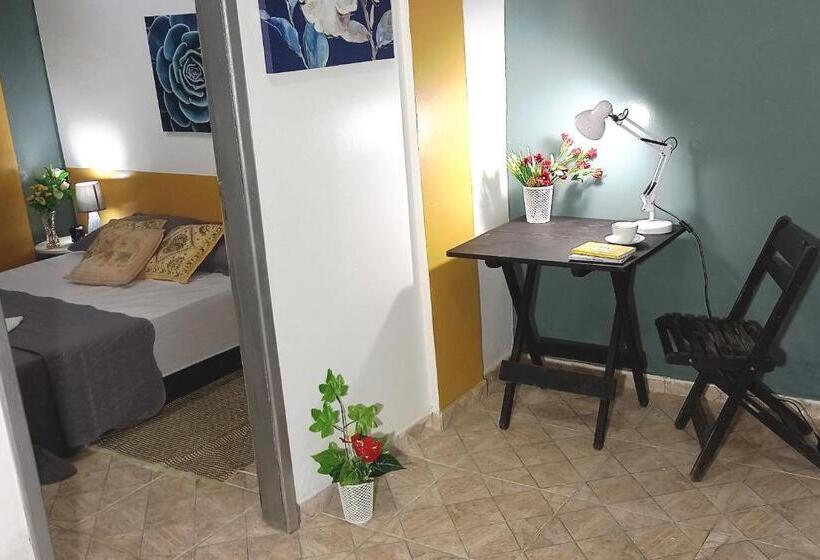 بنسيون Hostel E Pousada Chez Luisa   Salvaterra   Marajó