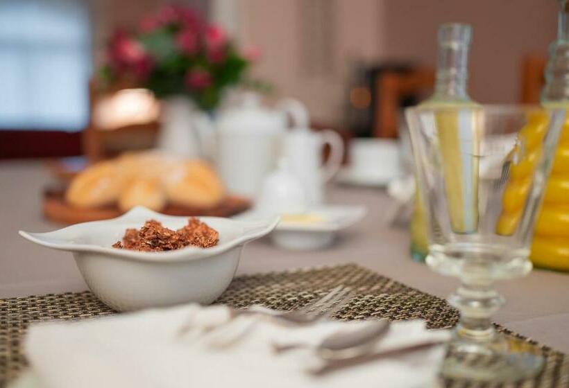 بنسيون Les 3 Bérets Chambres D Hotes