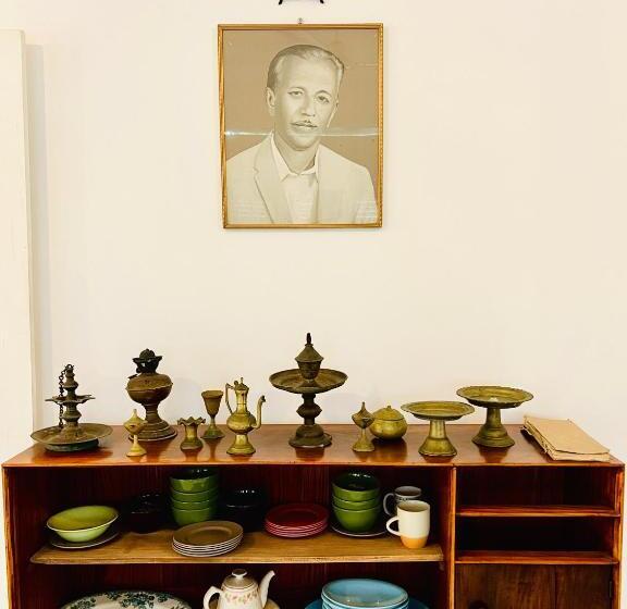 Пансион Mahagedara Dickwella