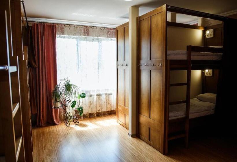 פנסיון Sweet Home Hostel