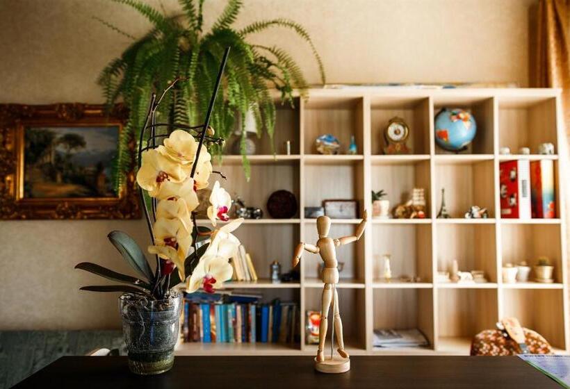 پانسیون Sweet Home Hostel