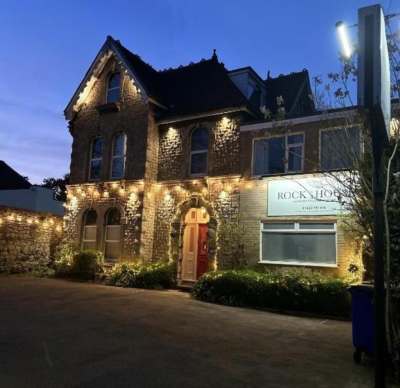 Rock House Bed And Breakfast