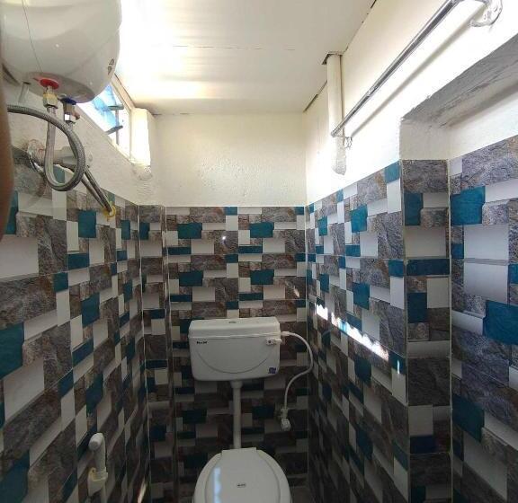 Spot On Ganguly Hotel Lodging And Fooding