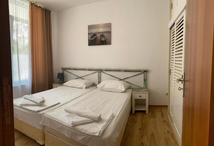 Apart Hotel Dawn Park