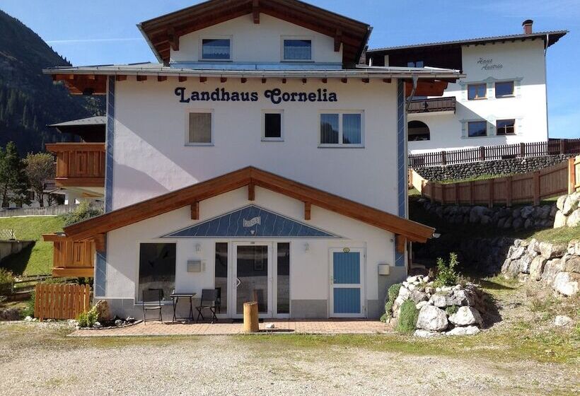 Aparthotels Berwang, Haus Cornelia En Haus Wiesengrund