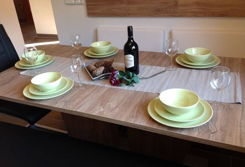 Aparthotels Berwang, Haus Cornelia En Haus Wiesengrund