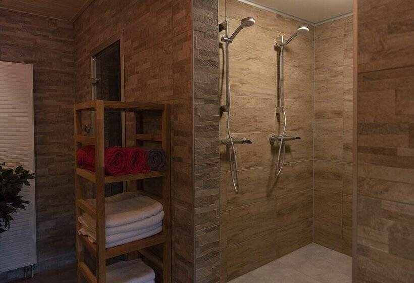 Aparthotels Berwang, Haus Cornelia En Haus Wiesengrund