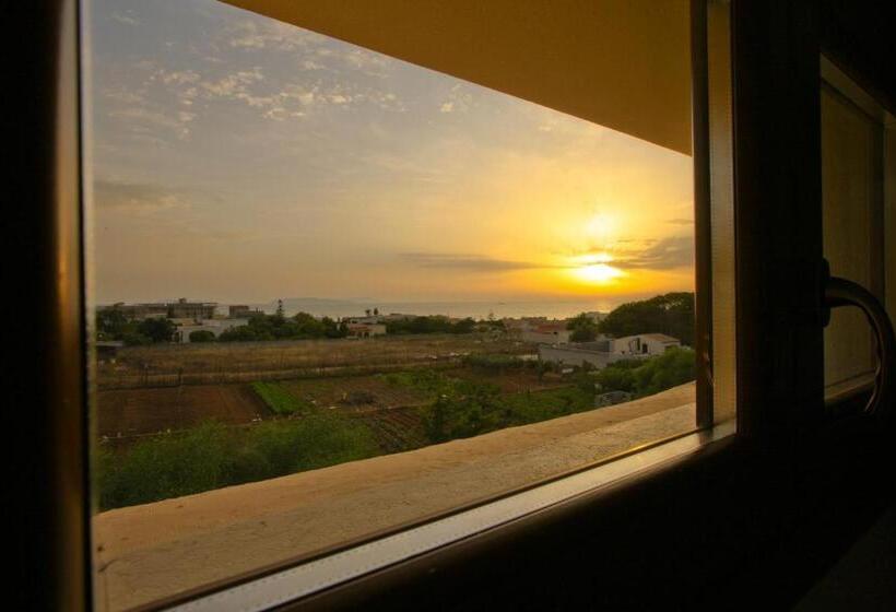 ベッドアンドブレックファースト Erice Mare