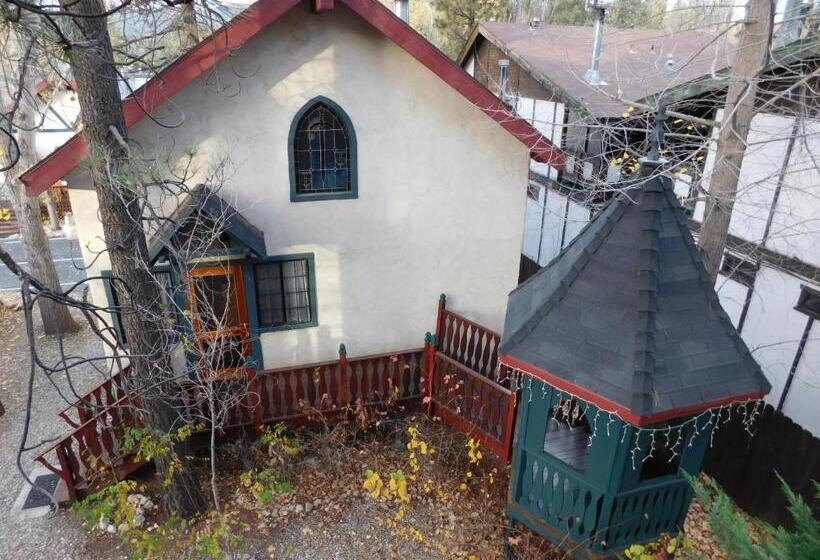 Castle Wood Theme Cottages Couples Only