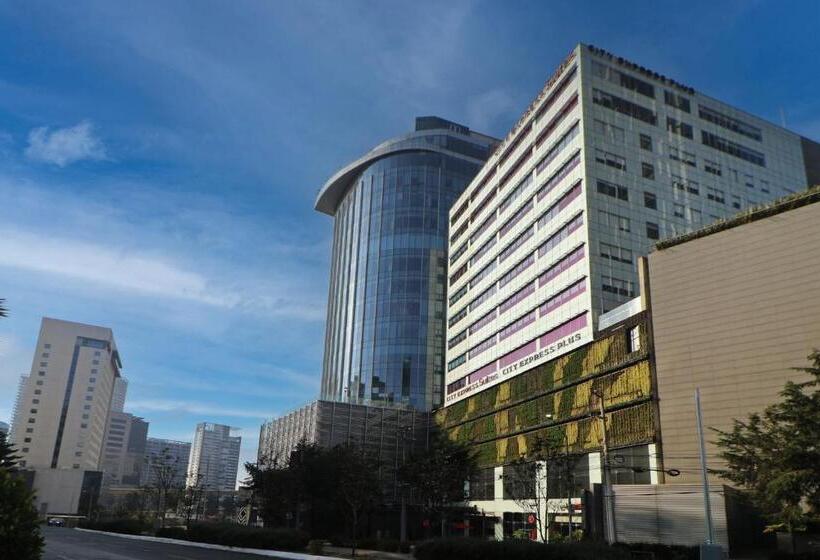 City Express Suites by Marriott Ciudad de México Santa Fe