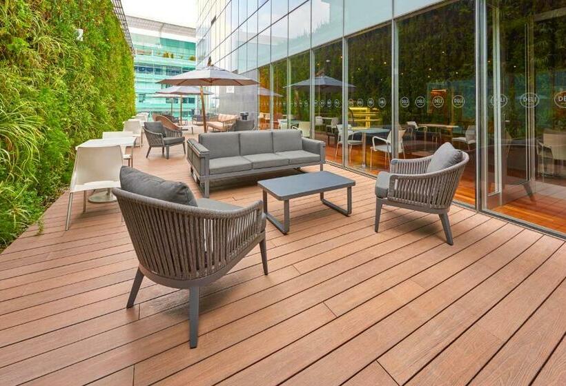 City Express Suites by Marriott Ciudad de México Santa Fe