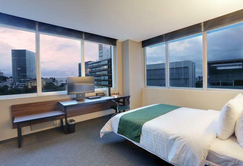 City Express Suites by Marriott Ciudad de México Santa Fe