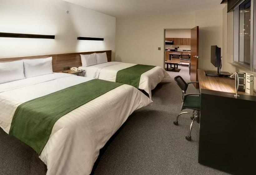 City Express Suites by Marriott Ciudad de México Santa Fe